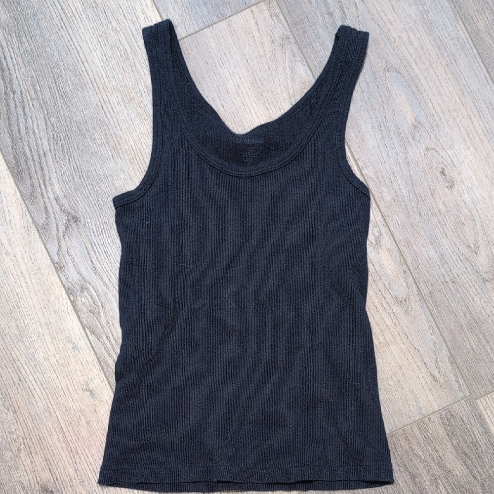 Elegant Black Ribbed Tank Top